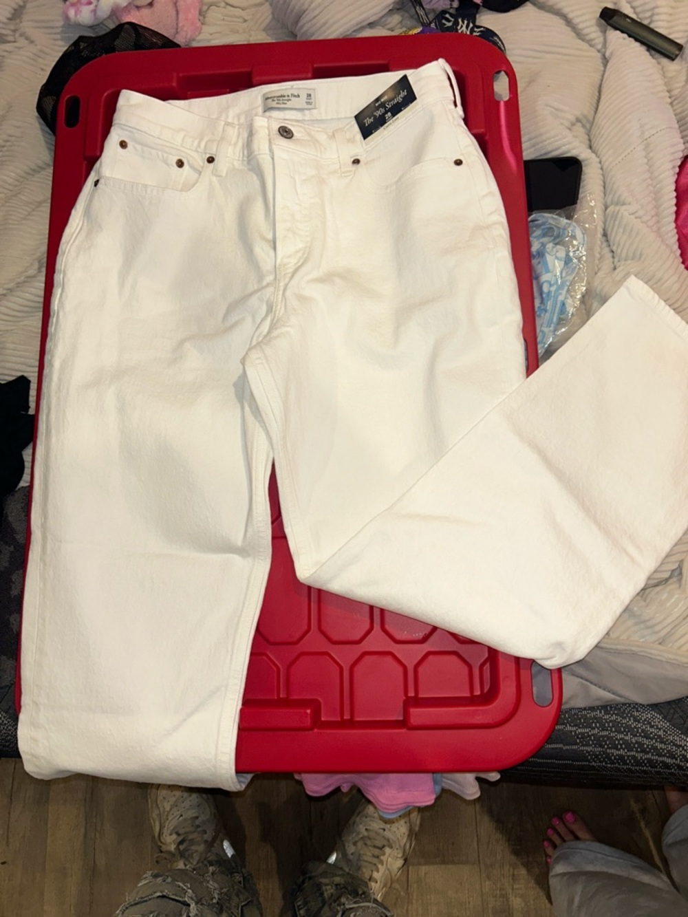 Abercrombie & Fitch White Womens Straight Jeans Mid Rise - Classic Five-Pocket.